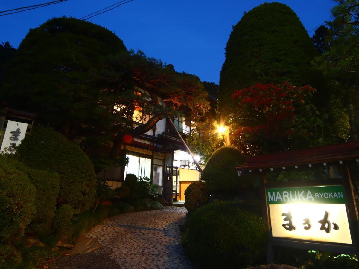 Maruka Ryokan Yamanouchi  Buitenkant foto